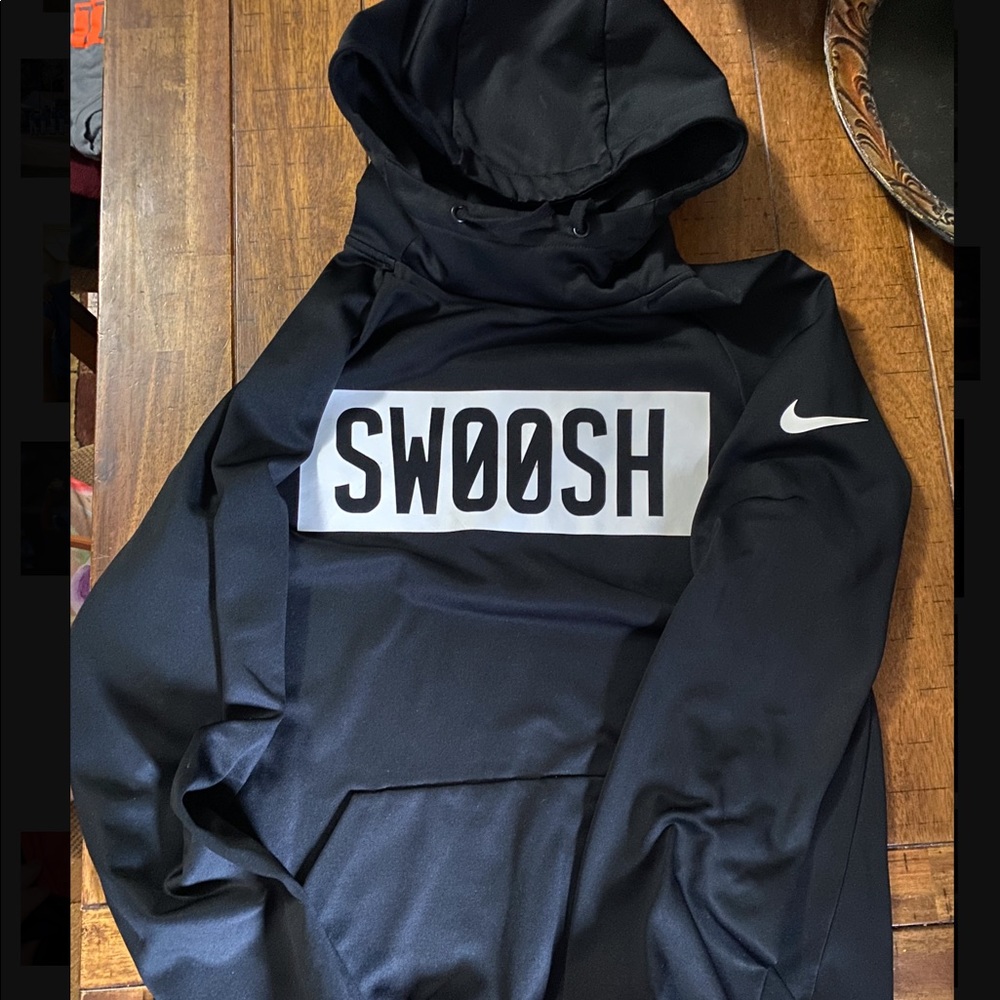 Nike hoodie black